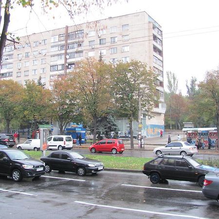 Apartment On Sobornyi Avenue Zaporizhia Esterno foto