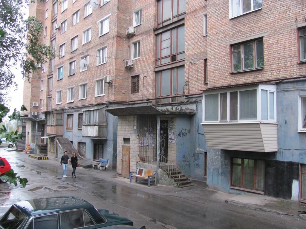 Apartment On Sobornyi Avenue Zaporizhia Esterno foto